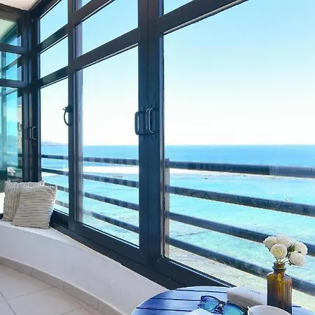 Spectacular 3-bedroom Ocean View In Canteras Daire *