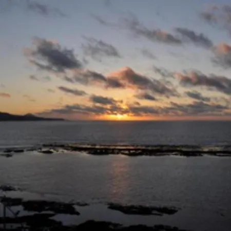 Daire Spectacular 3-bedroom Ocean View In Canteras *