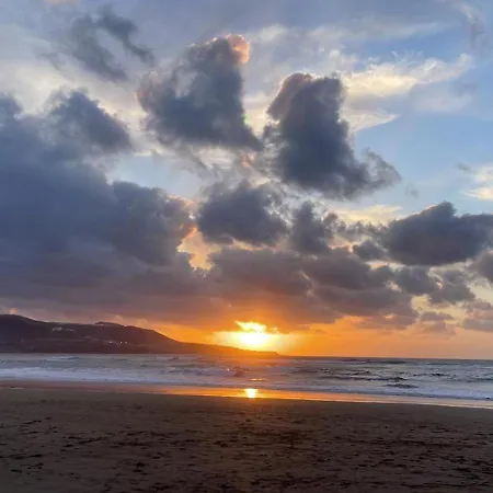 Spectacular 3-bedroom Ocean View In Canteras Las Palmas de Gran Canárias