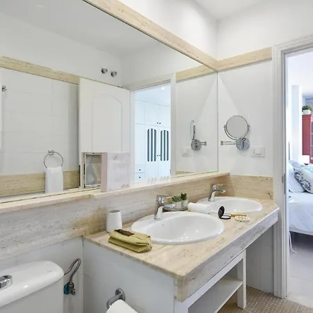 Spectacular 3-bedroom Ocean View In Canteras * Las Palmas de Gran Canárias