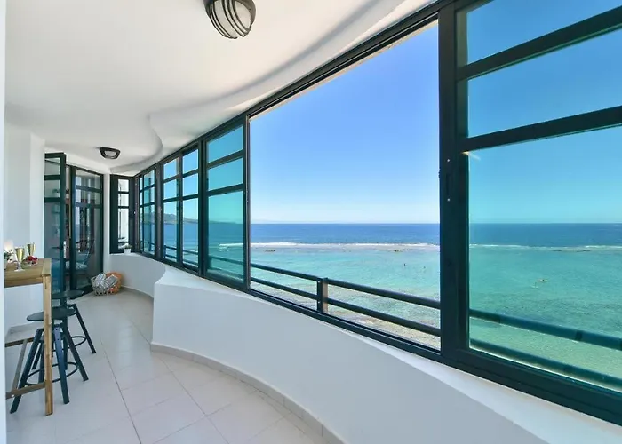 Spectacular 3-bedroom Ocean View In Canteras Appartement Las Palmas de Gran Canaria