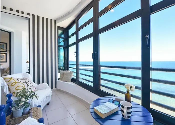 Spectacular 3-bedroom Ocean View In Canteras Appartement *